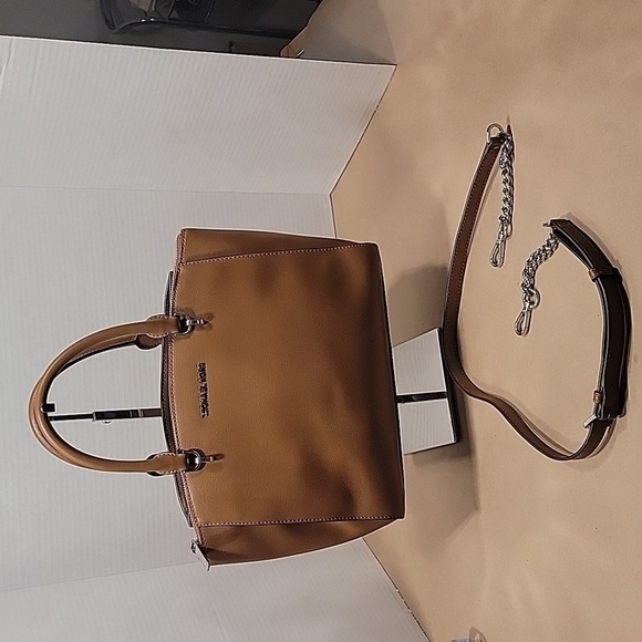 Michael Michael Kors Brown Saffiano Leather Medium Selma Tote - Picture 1 of 16